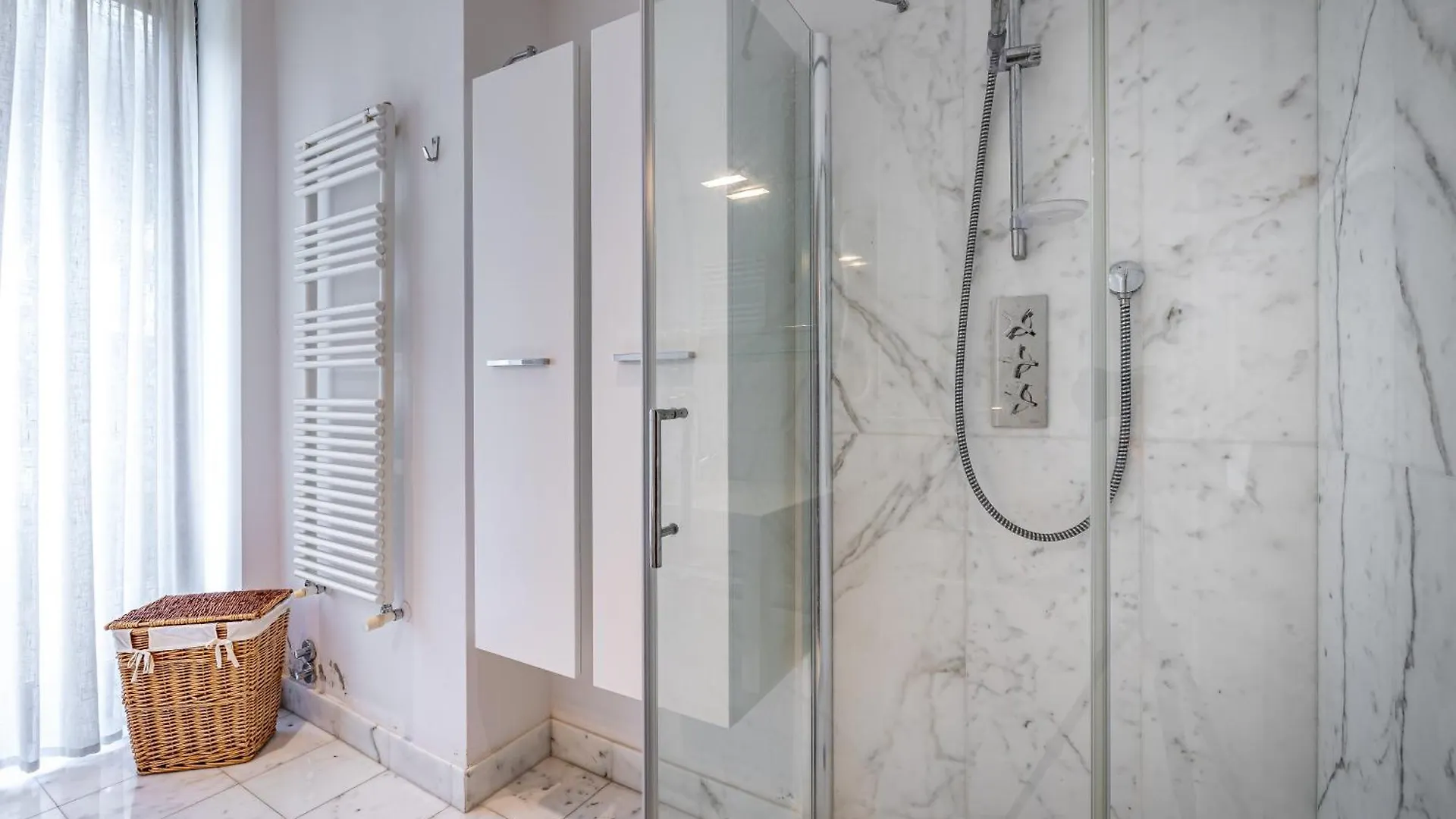 Yid Little Villa With Garden Florencia Apartamento