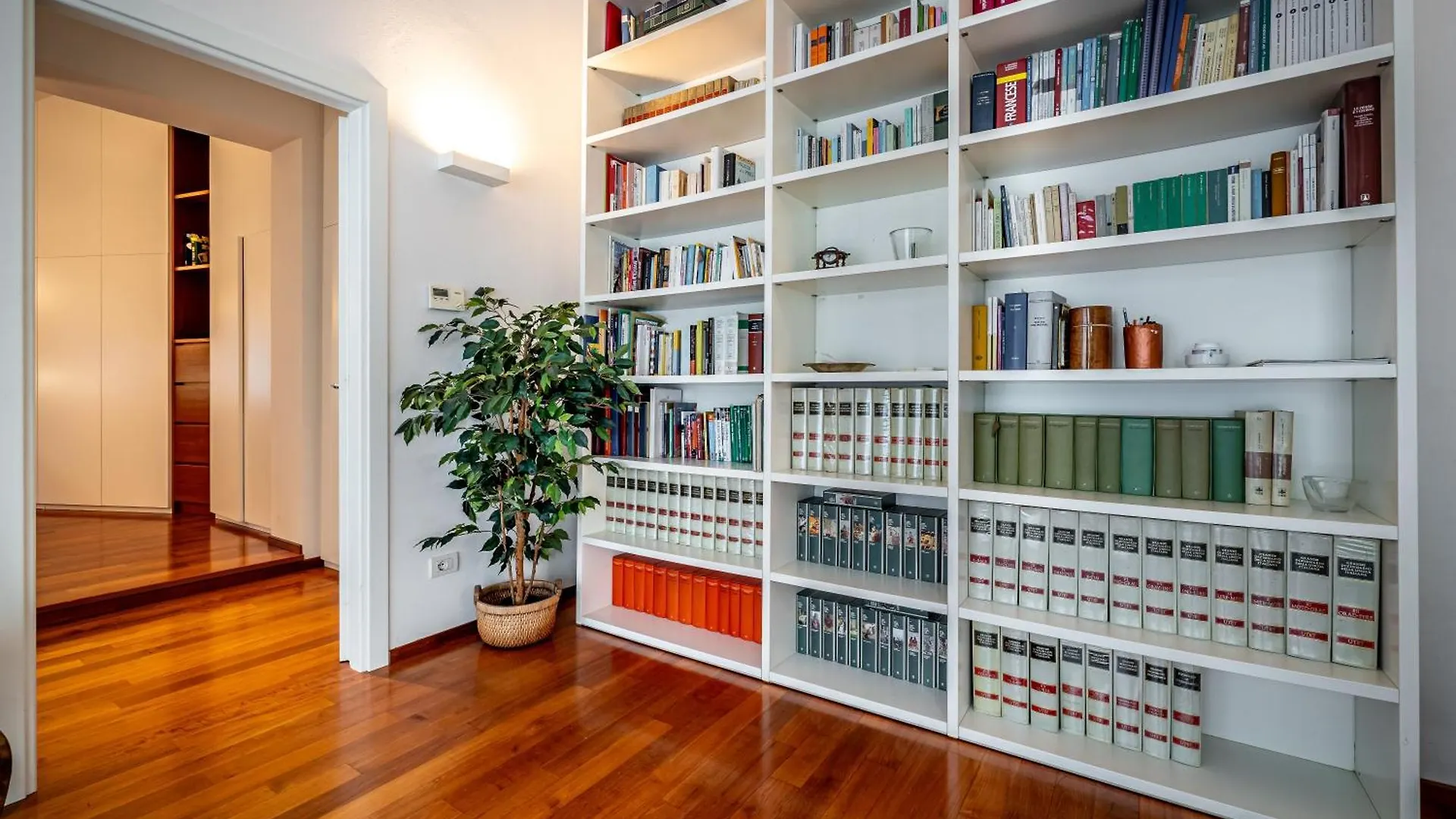 Yid Little Villa With Garden Florence Apartment