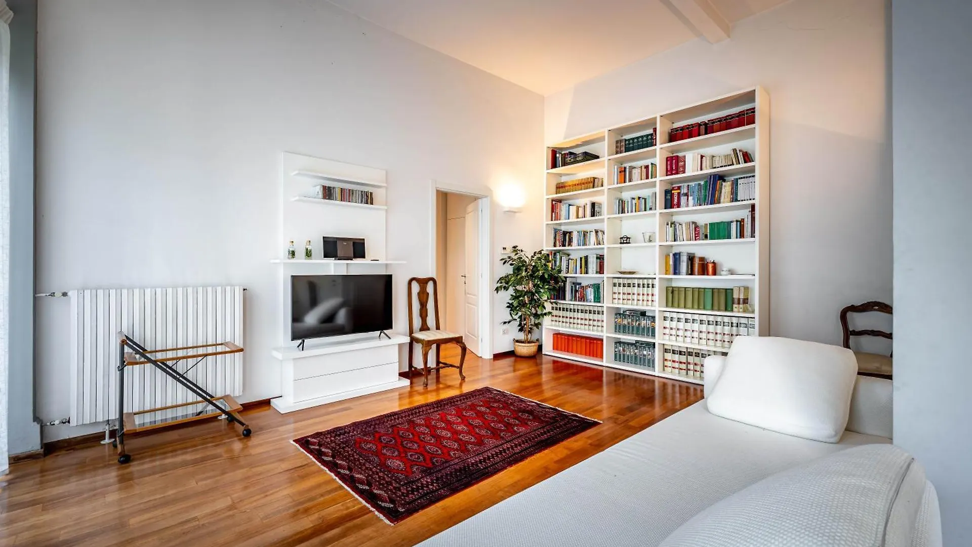 Apartment Yid Little Villa With Garden Florence