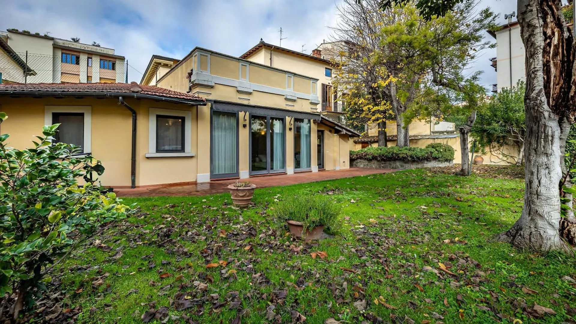 Yid Little Villa With Garden Florence